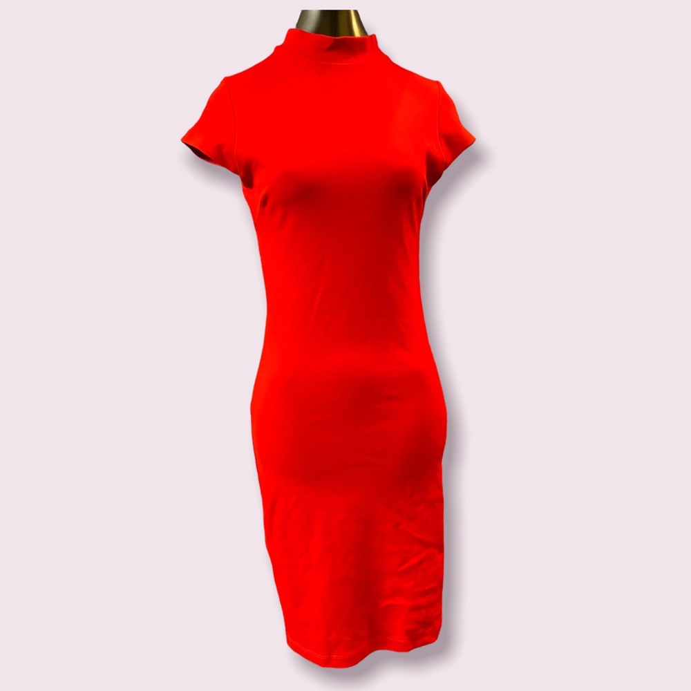 Lette Dress Size Large Red with open back